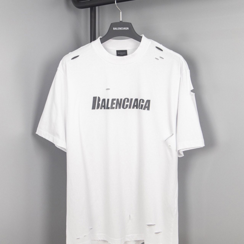 Ba*len*cia*ga t-shirts
